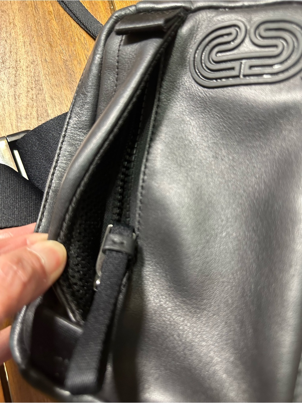 Coach Mini Edge Black Leather Belt Bag/Sling Pack - Picture 6 of 9